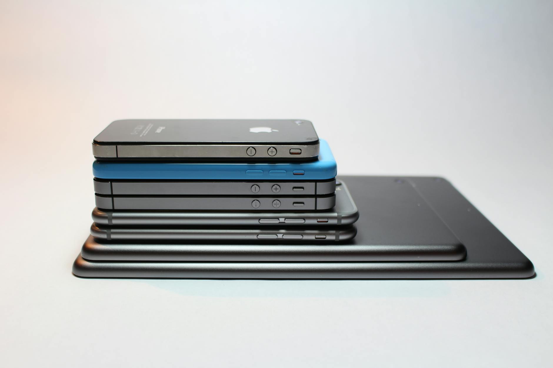 Unlocking Premium Features on a Budget: Why a Used iPhone is Your Smartest Upgrade